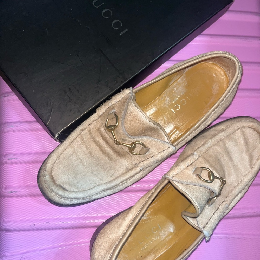 Gucci WOMEN’s Beige Horsebit Leather Loafers with PONY HAIR
